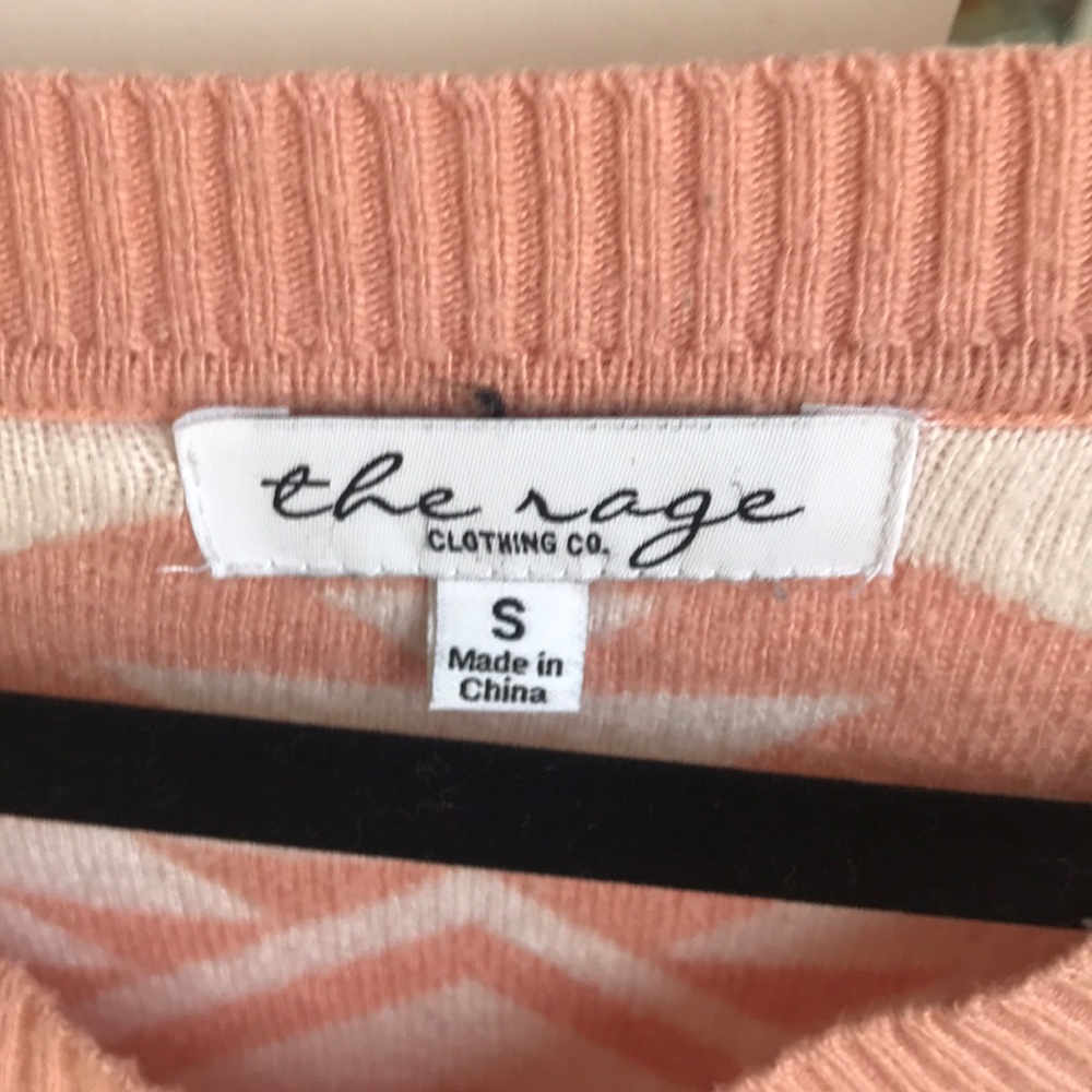 The Rage sweater - Picture 5 of 5